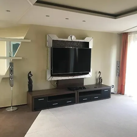 Apartment Jobb Fasor 32. Apartman